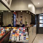 Hipotel Paris Belleville Gare de l\'Est