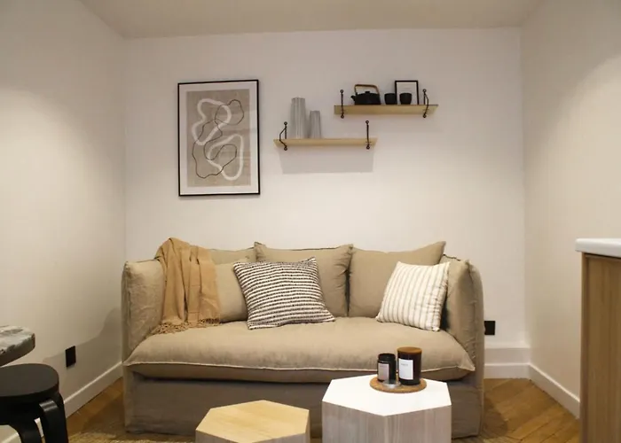 New Apt Close To Pere Lachaise