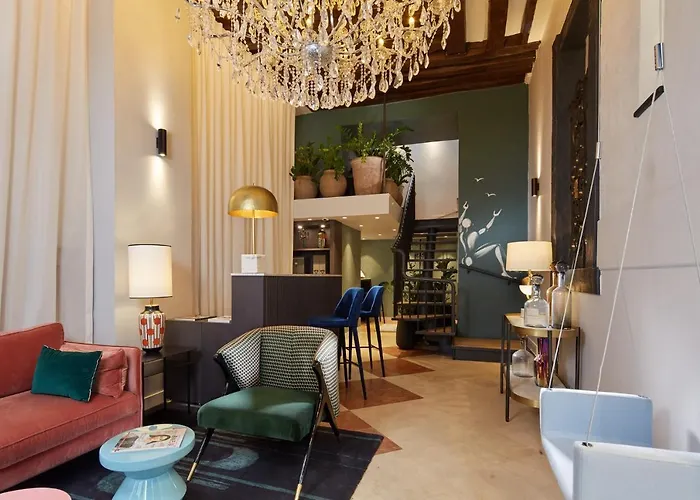 3H Paris Marais Hotel