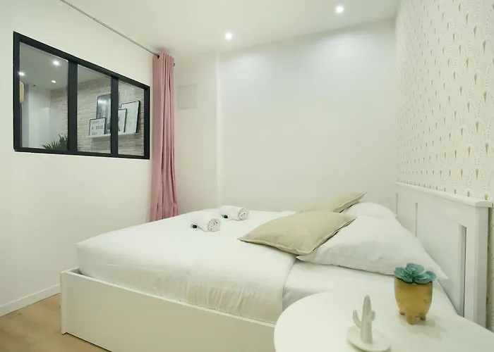 Rent A Room - 253, 2Bdr Center Of Paris