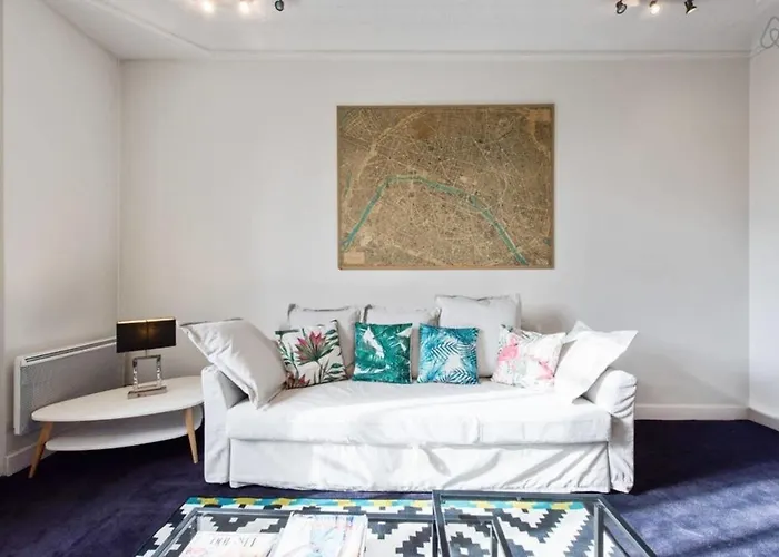 Nice 2Bed Flat With View On Champ De Mars!