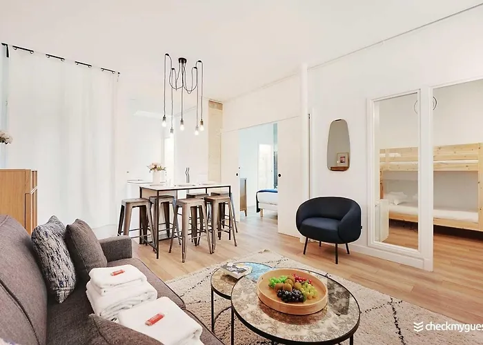 Modern Apartment - 2Br-6P- Oberkampf-Republique