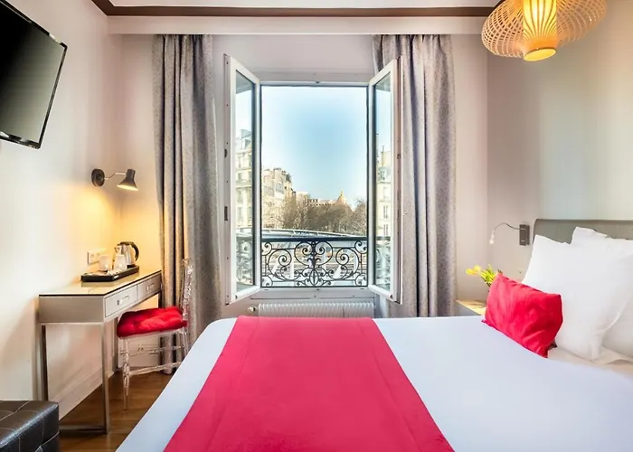 Hotel Eiffel Segur