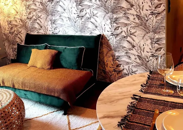 Cosy 1 Bedroom Apartment In Paris