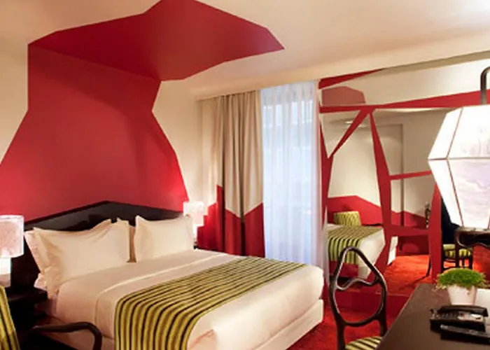 Hotel Cristal Champs Elysees