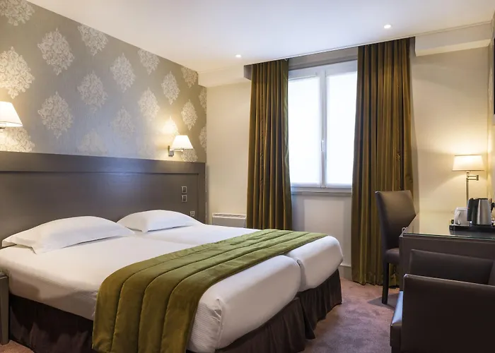 Hotel Volney Opera