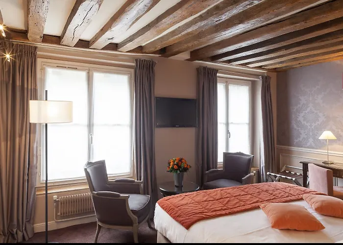 Hotel De L\'Universite