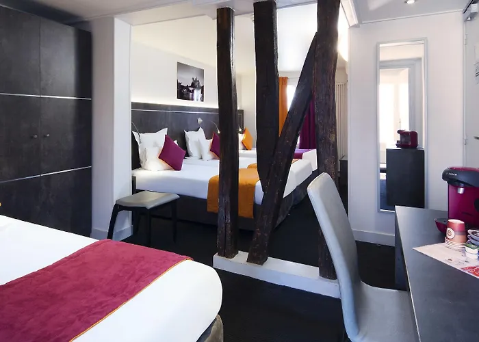Hotel Du Plat D\'Etain