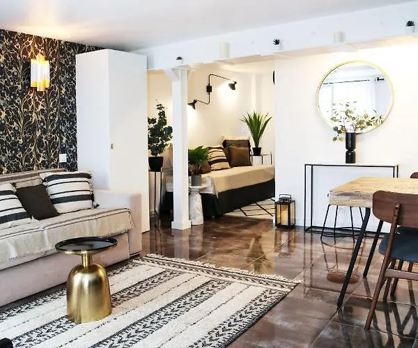 Zzz - Appartement Tout Equipe Republique - 4P