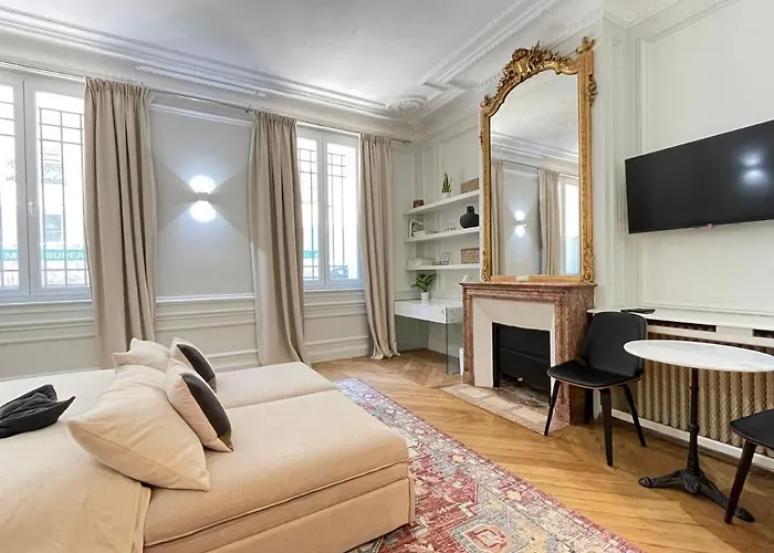 Cozy Studio Champs Elysee Arc De Triomphe 1