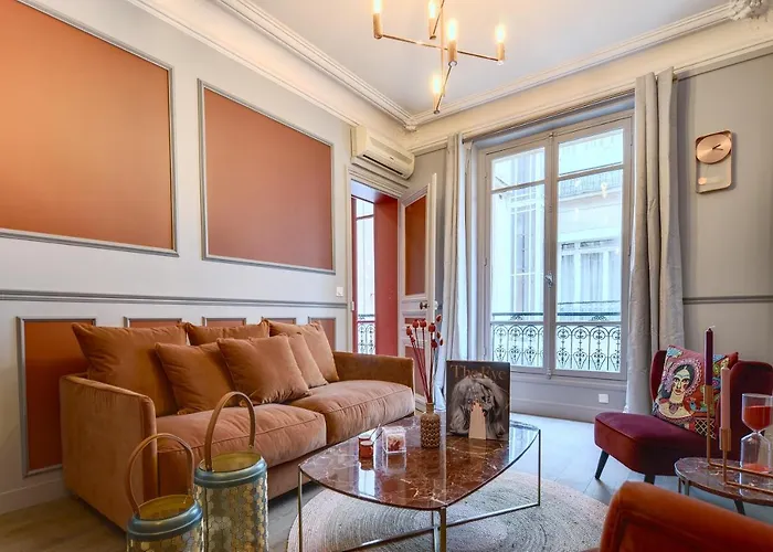 The Lord Byron Suite