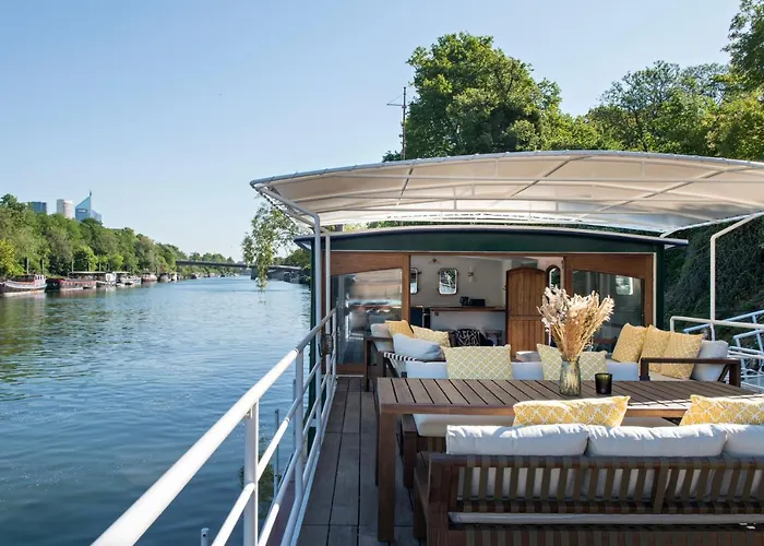 L\'Escale Sur Seine