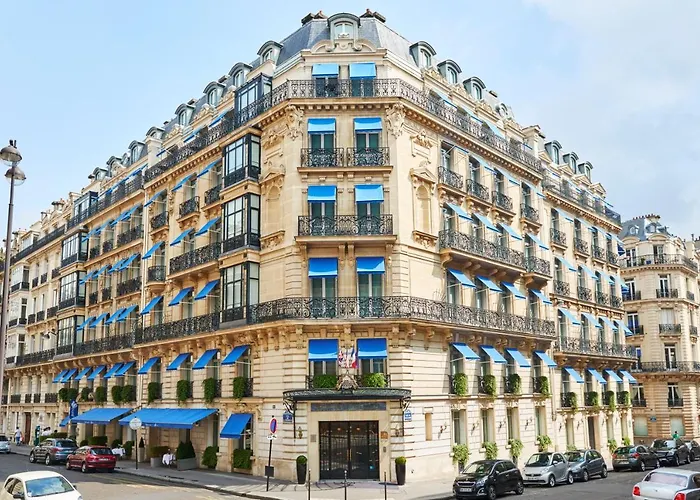 La Tremoille Paris