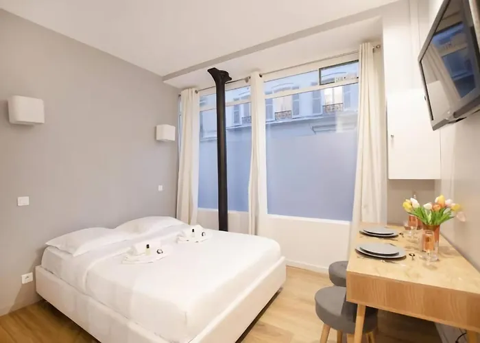 Charmant Studio Au Coeur Des Batignolles
