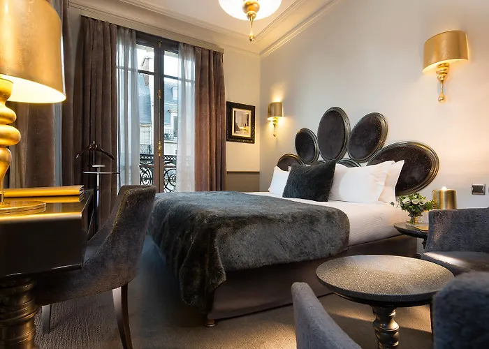 Hotel Lumen Paris Louvre