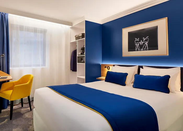B&B HOTEL Paris 17 Batignolles