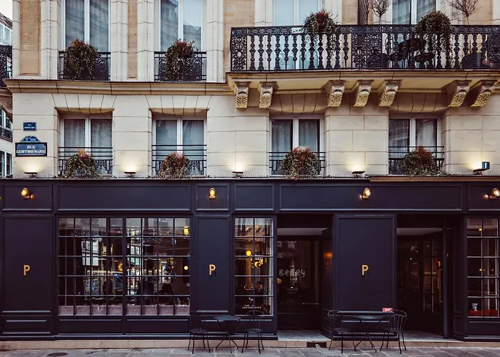 Hotel Panache