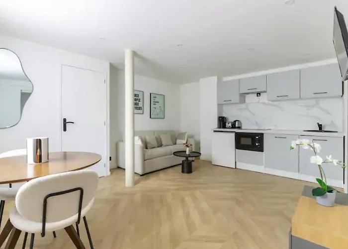 Hsh Magnifique Appartement La Chapelle