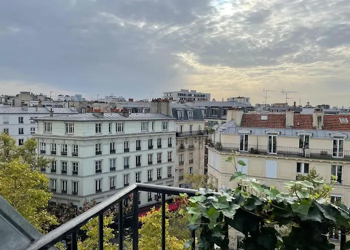 Voltaire-Paris