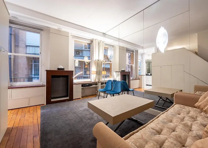 Elegant Studio Avec Mezzanine Porte Des Ternes