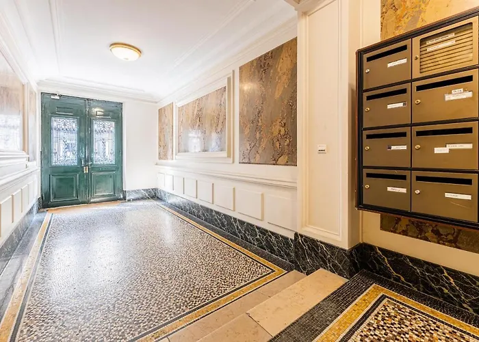 Cozy Studio Paris 16Eme - Arc De Triomphe, Champs Elysees & Trocadero