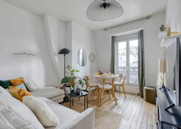 Nice And Authentic 2 Rooms Flat - Heart Of Paris 11