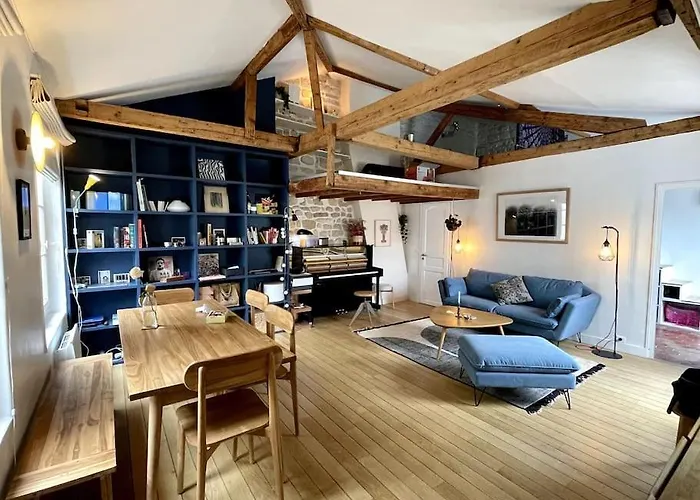 Beautiful Parisien Apartment In The City Center