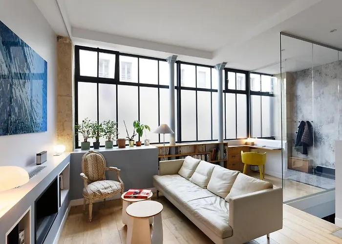 4-Bedroom Apartment In Latin Quarter