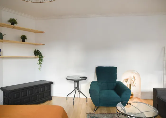 Renovated 31 M Love Cocoon In Paris 14Th