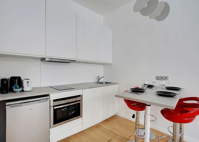 Charming Refurbished Studio -Maraisbeaubourg