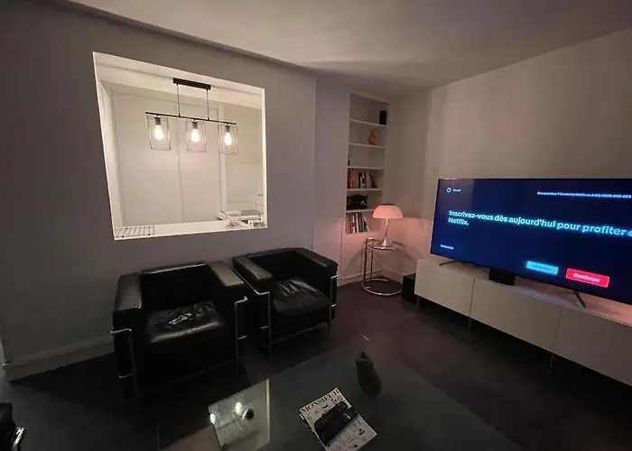 French Design Appartement Commerces