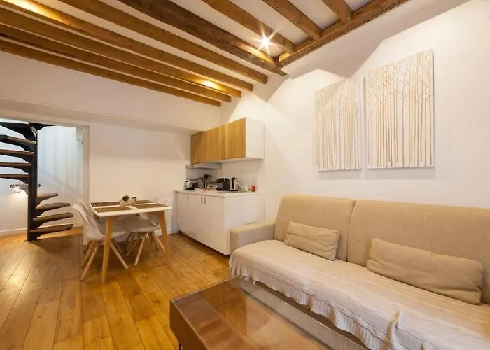 Cosy And Chic Flat In Saint Germain