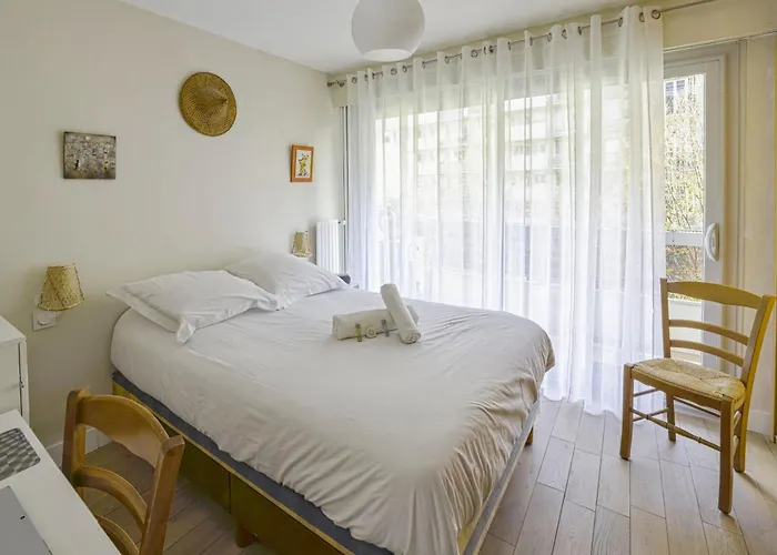Appartement Labrouste Et Son Balcon - Welkeys