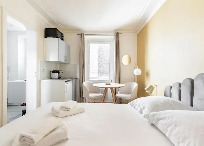 Studio Boulevard Voltaire - Golden - III