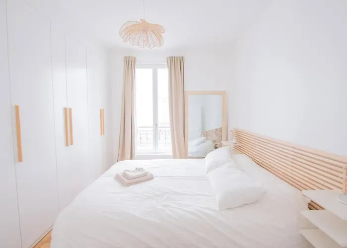 We Parisian The Latin Quarter Cozy Home