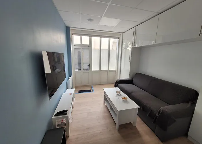 Studio bien équipé au calme à Montmartre