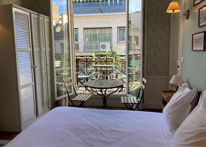 Bed And Breakfast Paris Quartier Champs-Elysees