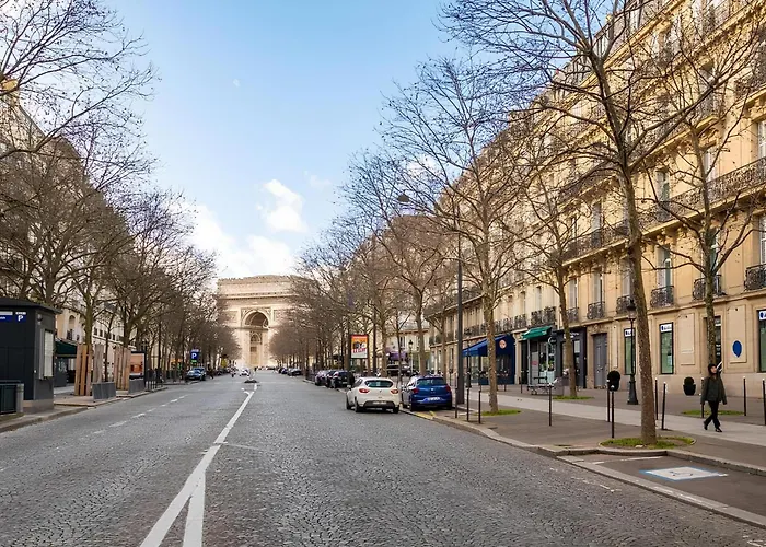 Luxury 2 BR Saint-Honoré