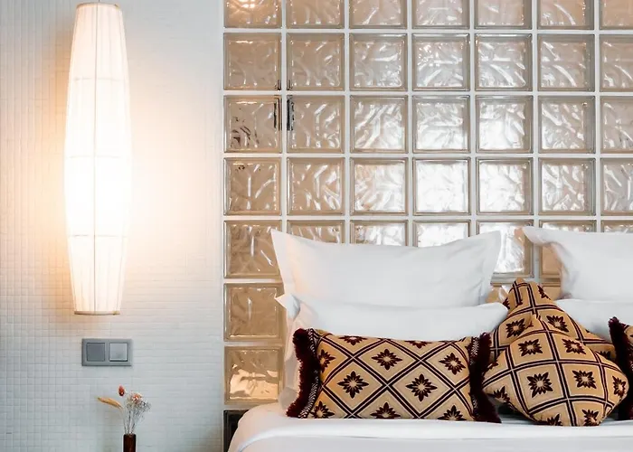 Kube Hotel Paris