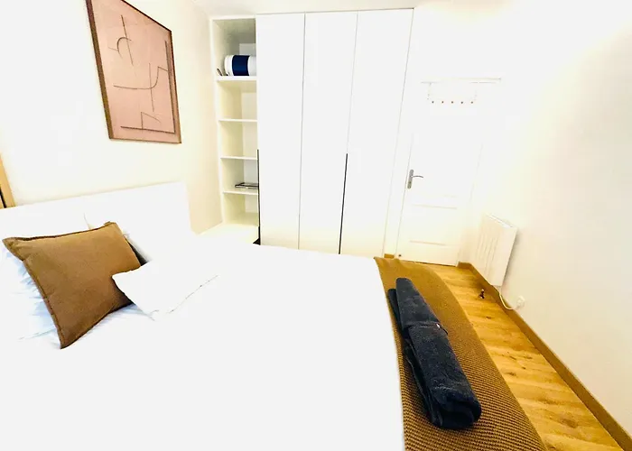Spacieuses Flats 2 Bedroom Bastille Paris Centre