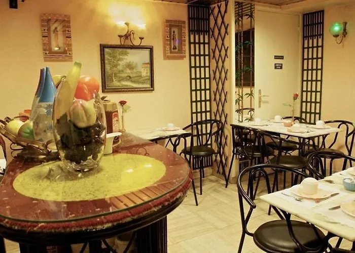 Hotel Paris Voltaire