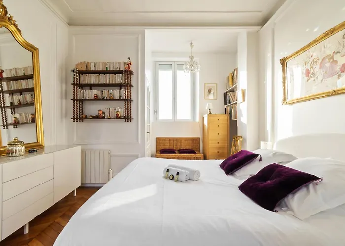 GuestReady - Stylish Vintage 3BR Apartment in Le Marais