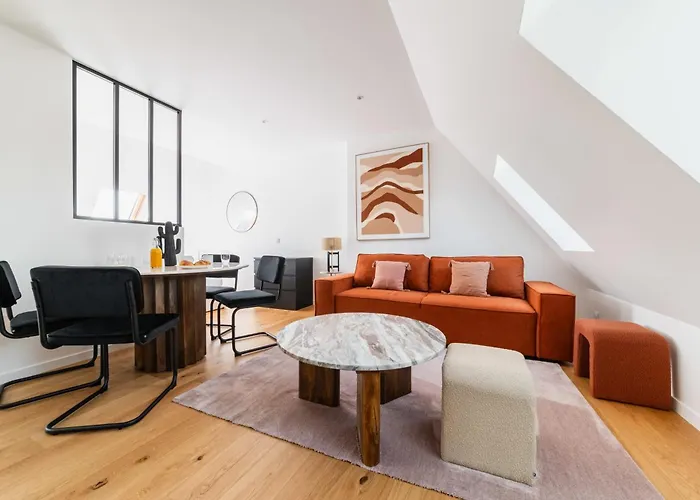 2 Pieces Refait A Neuf Dernier Etage - Paris 19 - 4P - Flat-Guest