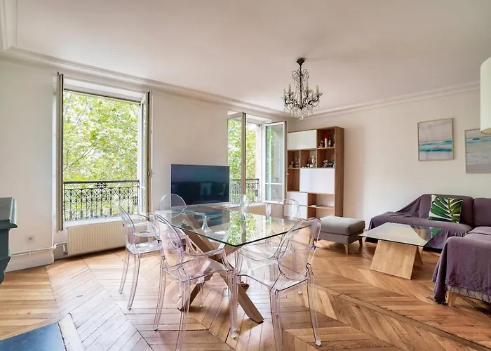 Sublime Apartment In The 17Th District