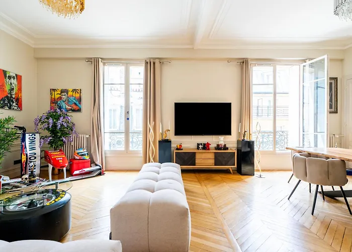Appartement Luxe Arc De Triomphe