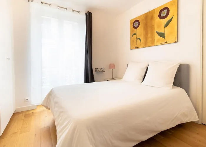 Lovely Flat Close To Arc De Triomphe
