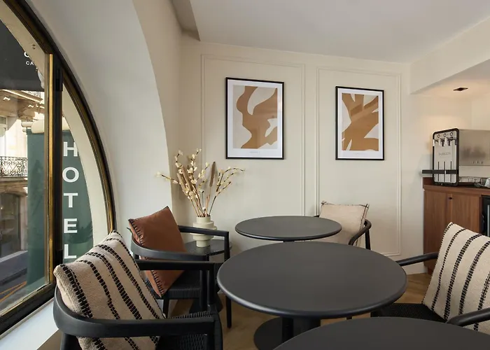 Hotel Elysee Secret