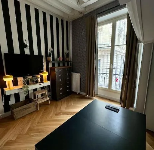 Appartement Au Coeur De Paris