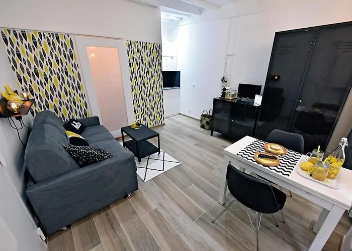 Cosy Studio Lemonade In Bastille
