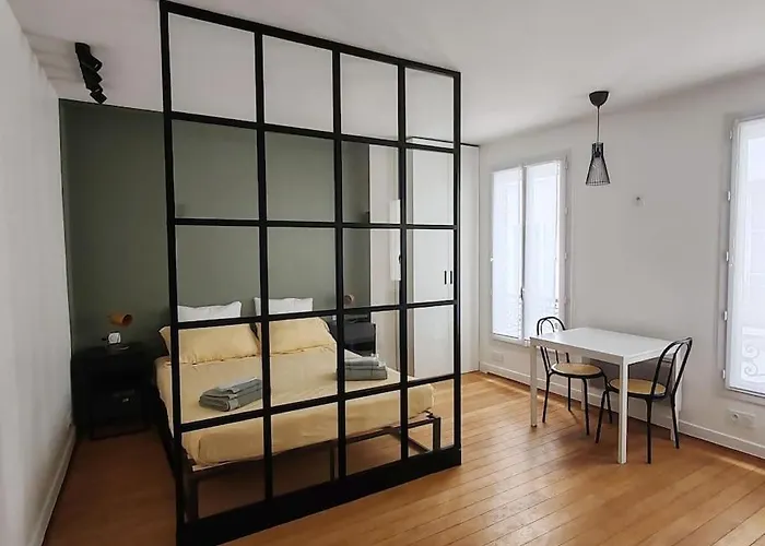 Studio Moderno Al Centro Di Parigi - Republique